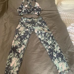 Sweaty Betty Sports Bra and Leggings Set